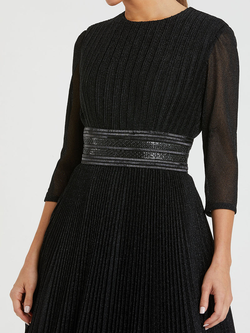 Shimmering Pleated A-Line 3/4 Sleeve Gown