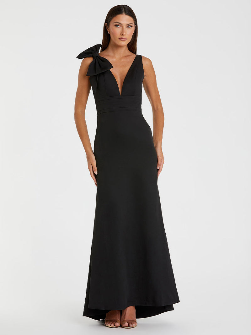 Sleeveless V Neck Bow Detail Mermaid Gown