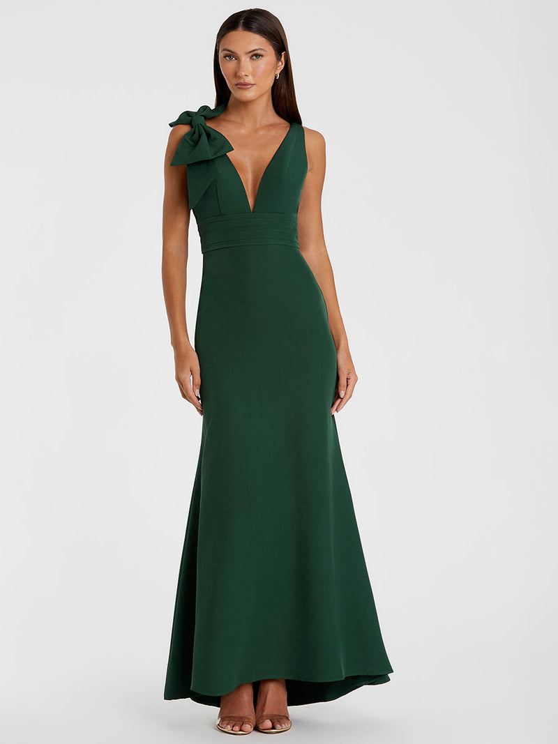 Sleeveless V Neck Bow Detail Mermaid Gown